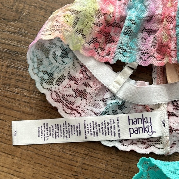 XXS triangle Bralette’s set of two NWT NWOT unworn set of two hanky panky lace - Picture 6 of 6